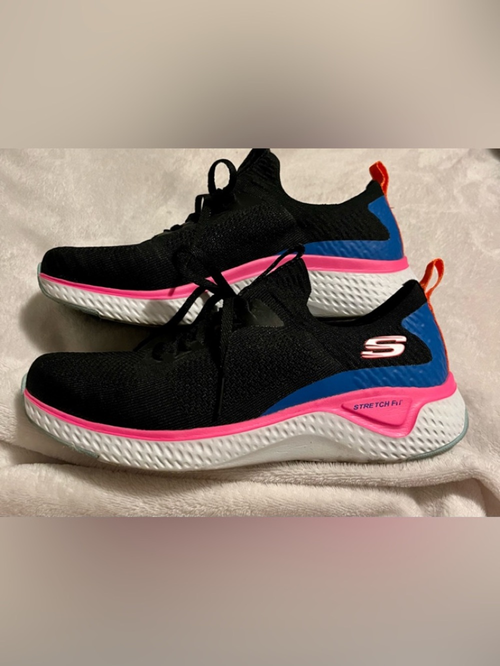 Skechers Women's Black Sneakers with Pink Accents